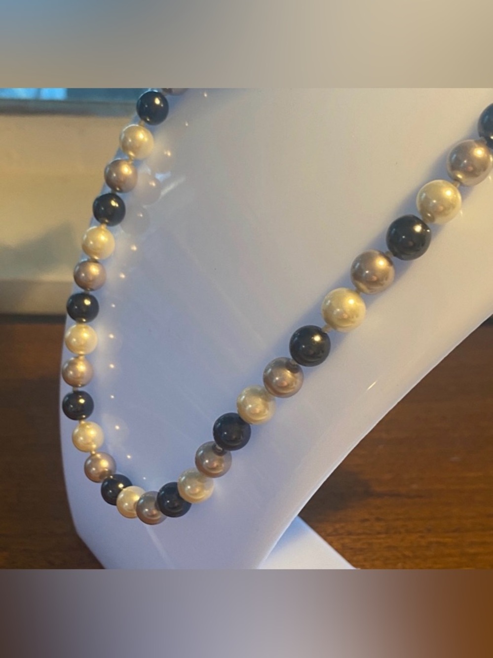 Multicolor glass Pearl Necklace - Picture 2 of 4
